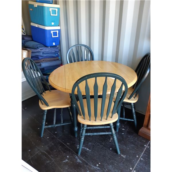 Table & Chairs Cat C