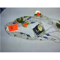 5 Howlite & hematie necklaces