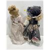 Image 2 : 17 H Display Dolls