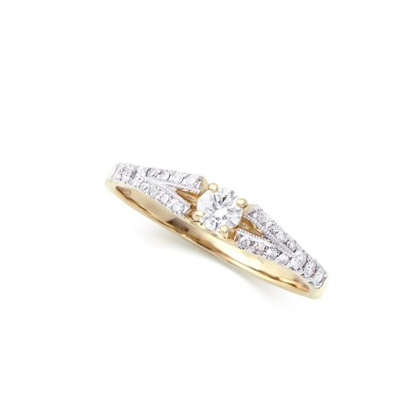 14KT Yellow Gold 0.40ctw Diamond Ring