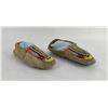 Image 3 : Antique Canadian Cree Indian Beaded Moccasins