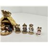 Image 2 : Wee Forest Folk Pageant Stable