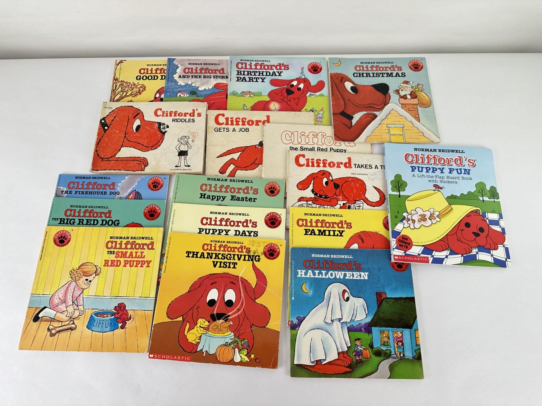 Clifford the Big Red Dog Books