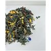 Image 5 : Collection of Plastic Army Men