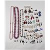 Image 1 : Collection of Costume Jewelry