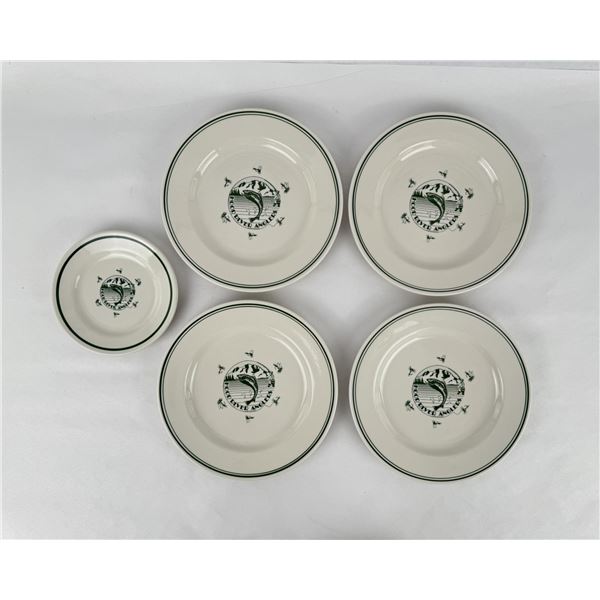 Hood River Anglers Dining China