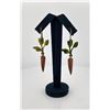 Image 1 : Zirkus Carrot Earrings
