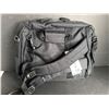 Image 2 : NEW Solo Gravity 15.6" Hybrid Briefcase/Backpack - Black Retail - $120