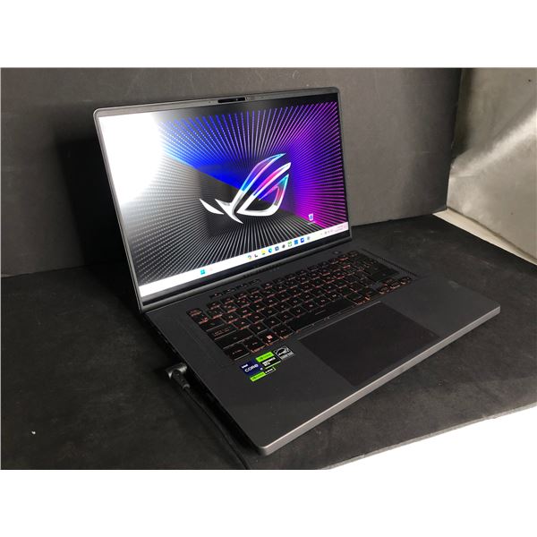 NEW ASUS Zephyrus G16 16" Gaming Laptop - (intel core i9/16GB Ram/Storage: 1TB/Graphic: RTX4060)