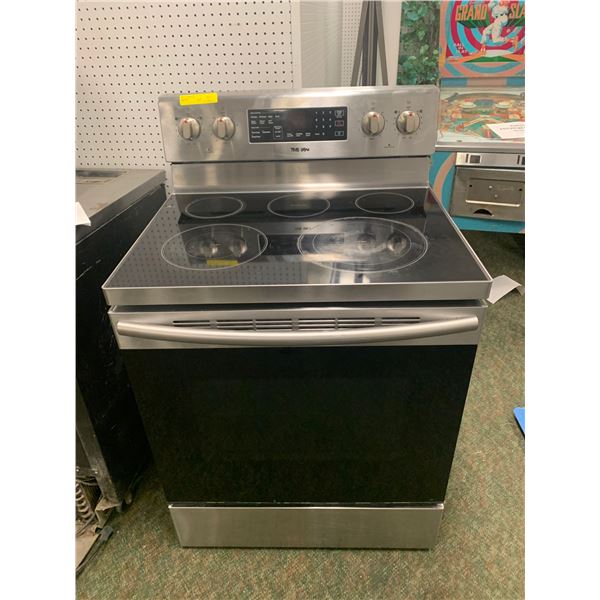 Samsung 30" convection range, used and works fine, model NE59M4320SS