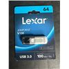 Image 2 : Bag of approx. 12 Lexar 64gb USB sticks