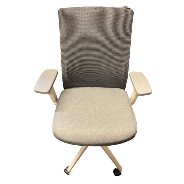 Ergonomic office chair