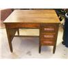 Image 1 : 3/4 SIZE LINCOLN DESK