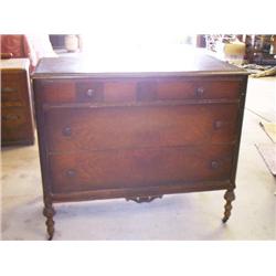 ANTIQUE DRESSER