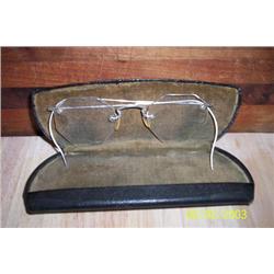 PAIR OF OLD EYEGLASSES