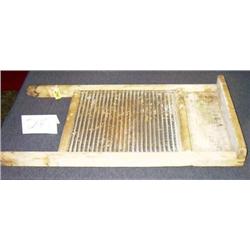 ROYAL GLOBE WASHBOARD