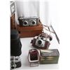 Image 4 : VINTAGE CAMERA  AND PHOTOGRAPHY EQUIPMENT