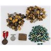 Image 1 : VERY LARGE LOT INTERNATIONAL MILITARY BUTTONS