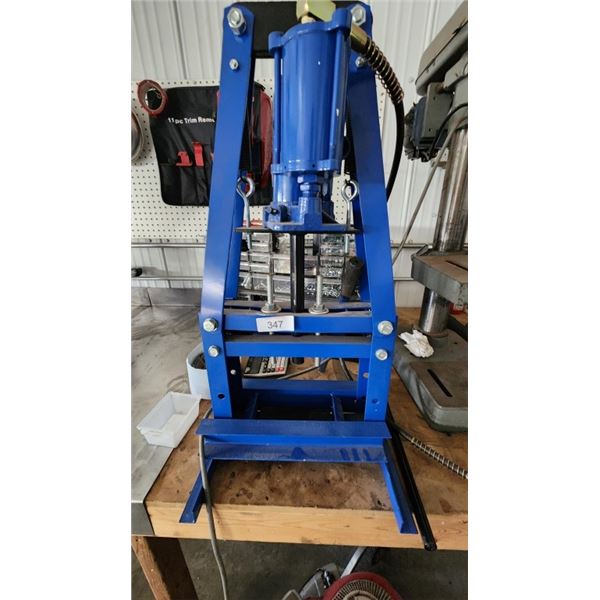 Bench top Shop press