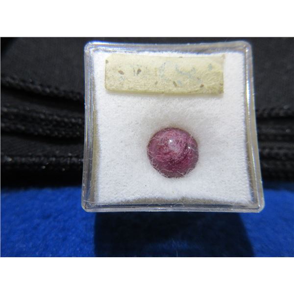 Garnet - 3.94 Karat - 9mm