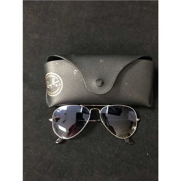 AUTHENTIC RAYBAN SUNGLASSES WITH CASE