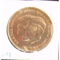 PRINCE CHARLES AND LADY DIANE COMMEMORATIVE COIN