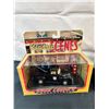 Image 2 : 2 Die Cast Classic Scenes Road Champs Trucks