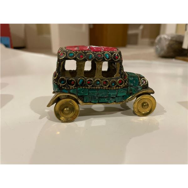 VINTAGE CAR BRASS HANDCRAFTED 8CM X 6CM