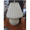 Image 2 : LAMPE DE TABLE