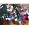 Image 2 : LOT DE 32 BOUTEILLES D'EAU EN PLASTIQUE ASST