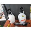 Image 1 : LOT DE 2x3.7L BOUTEILLES DE VAPORISATEUR A PRESSION