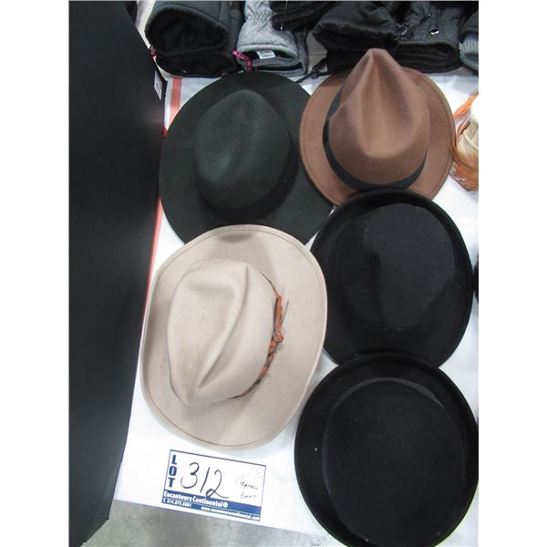 LOT DE 7 CHAPEAUX D'HOMME ASSORTIS