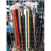 Image 2 : LOT DE 45+ CEINTURES POUR FEMME NEUF ($900+)