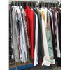Image 2 : LOT DE 95+ VÊTEMENTS POUR FEMME ASST