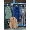 Image 3 : LOT DE 12 MANTEAUX LEGER / FEMME ASSORTIS