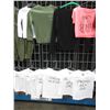 Image 8 : LOT DE 59 VÊTEMENTS / ENFANTS ASSORTIS