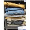 Image 2 : LOT DE 40 PANTALONS HOMME ASST GR 32