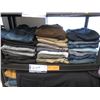 Image 1 : LOT DE 23 PANTALONS HOMME ASST GR 33