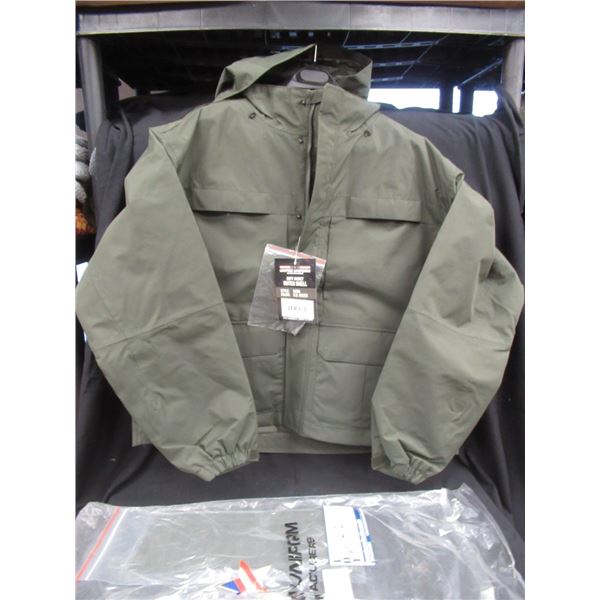 JACKET IMPERMÉABLE NEUF GR XL