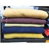 Image 2 : LOT DE 14 COUVERTURES ASSORTIS