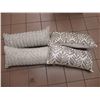 Image 1 : LOT DE 4 COUSSINS PERLÉ