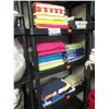 Image 1 : LOT DE 25+ SERVIETTES DE BAIN ET AUTRE ASST