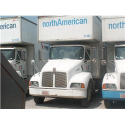 1998 KW T 300 W/ 26' SUPREME BODY