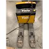 Image 2 : YALE ELECTRIC PALLET JACK MODEL MPW060LEN24T2742 24 V 510 MAX AH 2721 KG LOAD CAPACITY WITH GNB FER