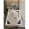 Image 1 : 5 ASSORTED SINKS