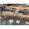 Image 8 : 5 PALLETS OF ASSORTED FLOORING INCLUDING; VINYL PLANK FLOORING, T-MOULDING, LAMINATE FLOORING & MORE