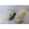 Image 7 : Fur Hand Warmers w/Zippered Pocket - Fur Collar (unknown fur)