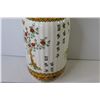 Image 3 : Ceramic Vase Asian Themed (14 3/4"t x 6 1/4"w)