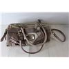 Image 2 : Guess Purse