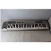 Image 2 : Edirol USB Audio Interface/Midi Keyboard Controller, PC 80 - No Cords